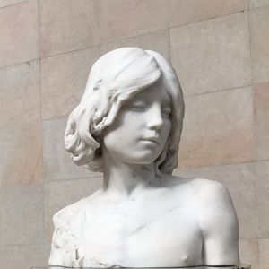 Meet your Posher, Emma